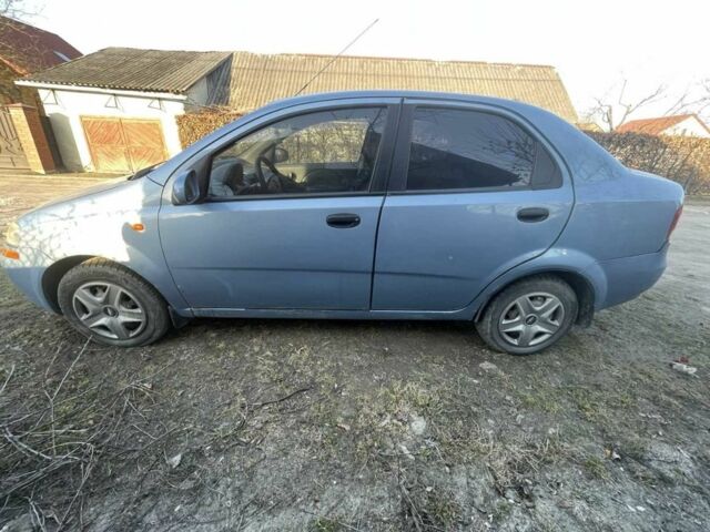 Синій Шевроле Авео, об'ємом двигуна 1.5 л та пробігом 270 тис. км за 2201 $, фото 1 на Automoto.ua