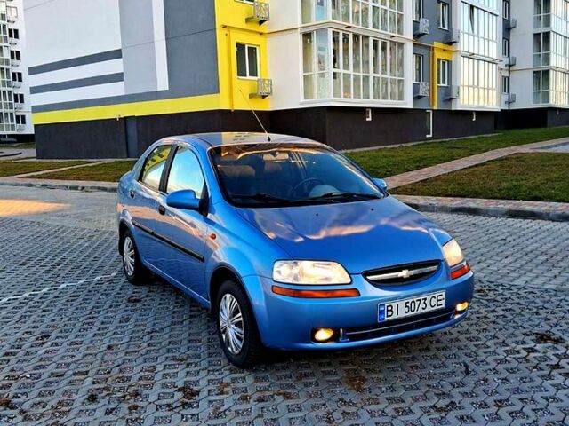 Синий Шевроле Авео, объемом двигателя 1.5 л и пробегом 156 тыс. км за 2450 $, фото 1 на Automoto.ua