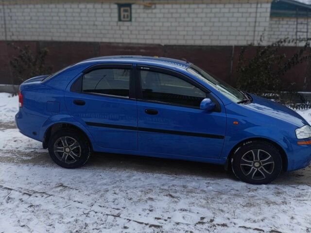 Синий Шевроле Авео, объемом двигателя 1.5 л и пробегом 257 тыс. км за 2500 $, фото 1 на Automoto.ua