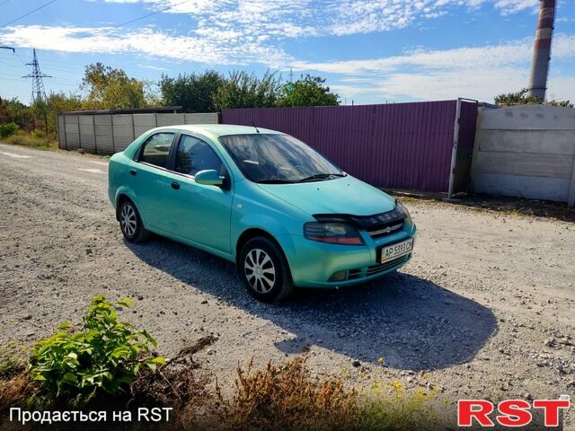 Синий Шевроле Авео, объемом двигателя 1.5 л и пробегом 125 тыс. км за 2400 $, фото 1 на Automoto.ua