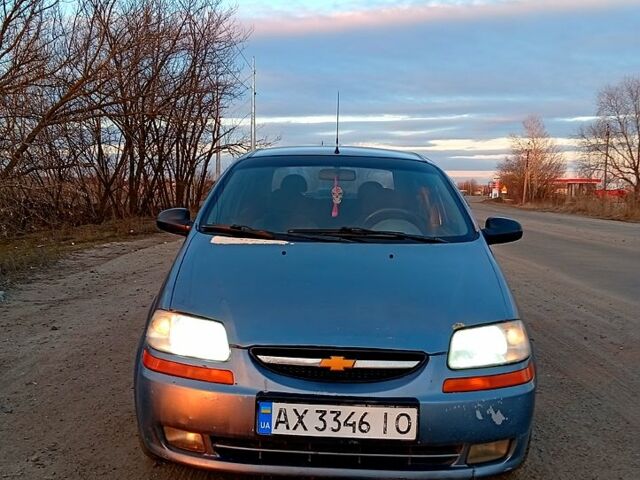 Синій Шевроле Авео, об'ємом двигуна 1.5 л та пробігом 210 тис. км за 1800 $, фото 1 на Automoto.ua