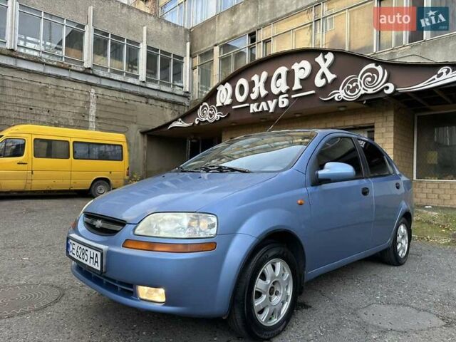 Синий Шевроле Авео, объемом двигателя 1.5 л и пробегом 333 тыс. км за 2600 $, фото 1 на Automoto.ua