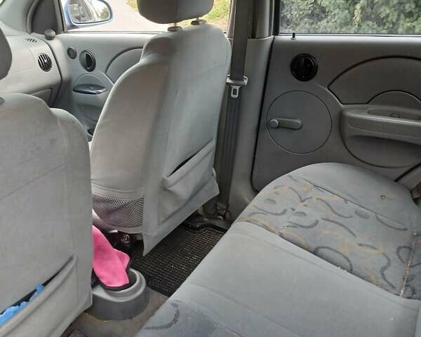 Синій Шевроле Авео, об'ємом двигуна 1.5 л та пробігом 290 тис. км за 3200 $, фото 1 на Automoto.ua