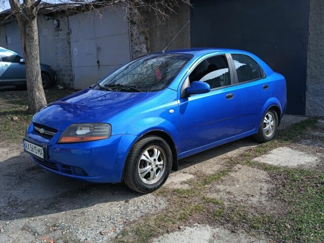 Синий Шевроле Авео, объемом двигателя 1.5 л и пробегом 290 тыс. км за 2699 $, фото 1 на Automoto.ua