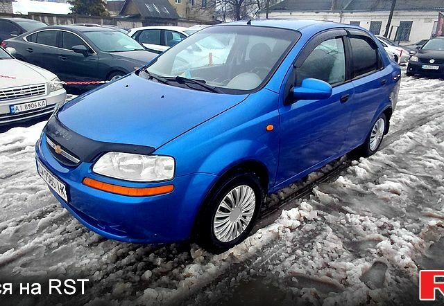 Синій Шевроле Авео, об'ємом двигуна 1.5 л та пробігом 221 тис. км за 2700 $, фото 1 на Automoto.ua