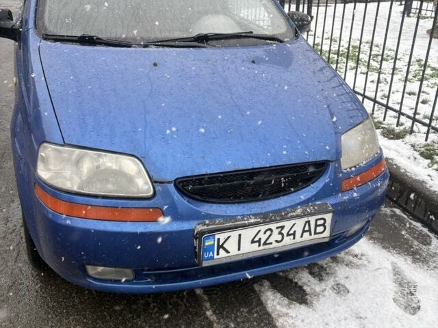 Синій Шевроле Авео, об'ємом двигуна 1.5 л та пробігом 249 тис. км за 2600 $, фото 1 на Automoto.ua