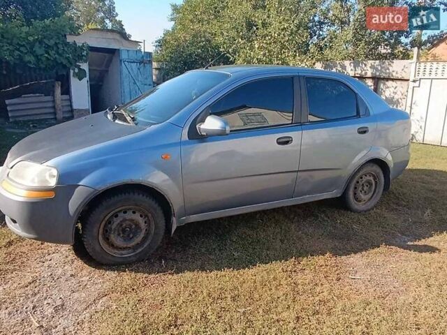 Синій Шевроле Авео, об'ємом двигуна 1.5 л та пробігом 273 тис. км за 2200 $, фото 1 на Automoto.ua