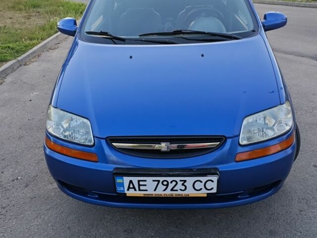 Синий Шевроле Авео, объемом двигателя 1.5 л и пробегом 203 тыс. км за 4000 $, фото 1 на Automoto.ua