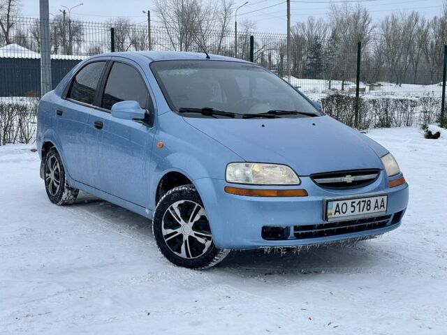 Синий Шевроле Авео, объемом двигателя 1.5 л и пробегом 178 тыс. км за 2750 $, фото 1 на Automoto.ua