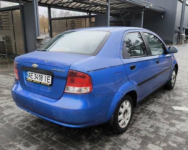 Синий Шевроле Авео, объемом двигателя 1.5 л и пробегом 303 тыс. км за 2300 $, фото 1 на Automoto.ua