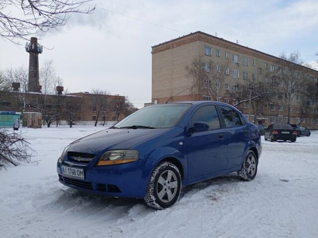 Синій Шевроле Авео, об'ємом двигуна 1.5 л та пробігом 297 тис. км за 1700 $, фото 1 на Automoto.ua
