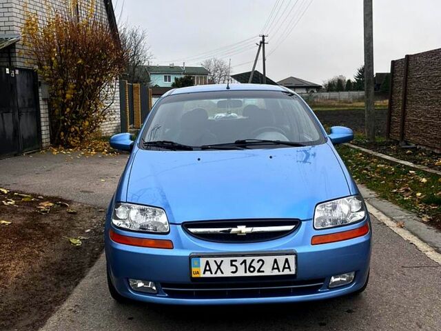 Синій Шевроле Авео, об'ємом двигуна 1.5 л та пробігом 104 тис. км за 3200 $, фото 1 на Automoto.ua