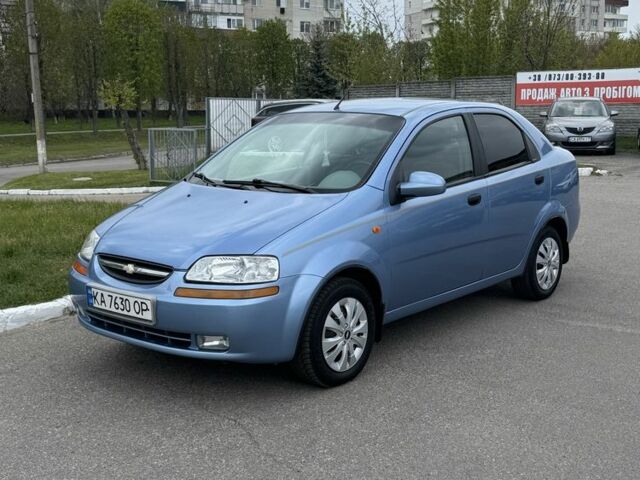 Синий Шевроле Авео, объемом двигателя 1.5 л и пробегом 154 тыс. км за 4650 $, фото 1 на Automoto.ua