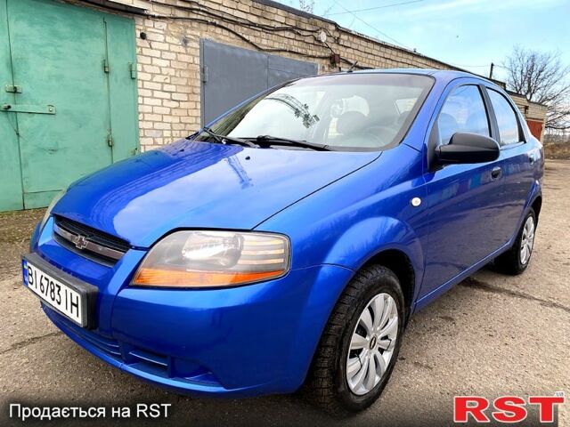 Синій Шевроле Авео, об'ємом двигуна 1.5 л та пробігом 273 тис. км за 3700 $, фото 1 на Automoto.ua