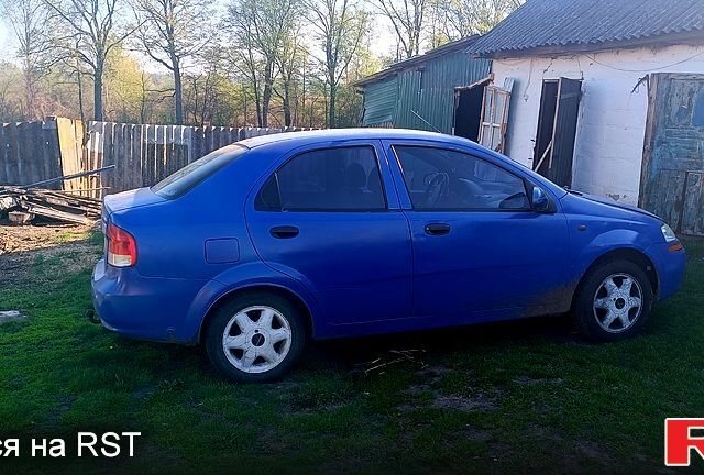 Синій Шевроле Авео, об'ємом двигуна 15 л та пробігом 200 тис. км за 1700 $, фото 1 на Automoto.ua