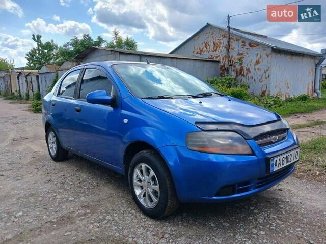 Синій Шевроле Авео, об'ємом двигуна 1.5 л та пробігом 270 тис. км за 2500 $, фото 1 на Automoto.ua