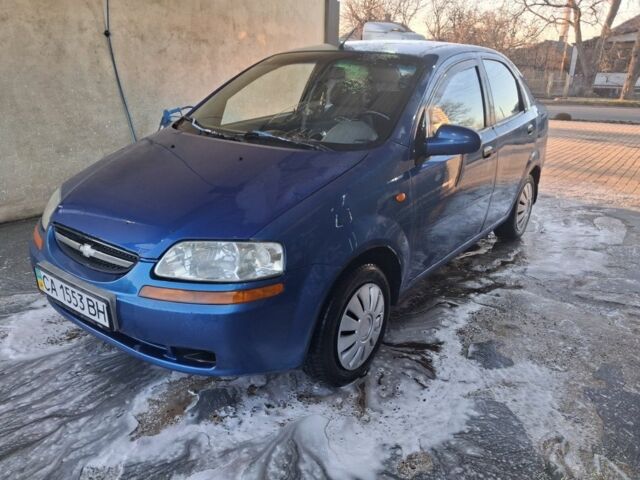 Синий Шевроле Авео, объемом двигателя 1.5 л и пробегом 222 тыс. км за 2000 $, фото 1 на Automoto.ua
