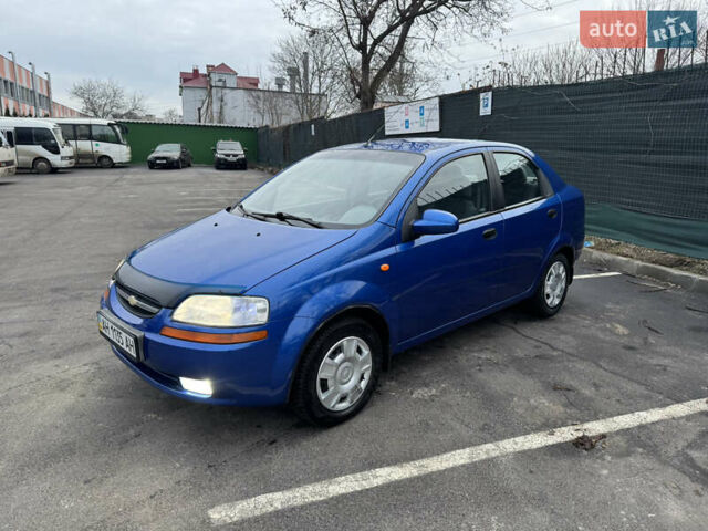 Синий Шевроле Авео, объемом двигателя 1.5 л и пробегом 244 тыс. км за 3100 $, фото 1 на Automoto.ua