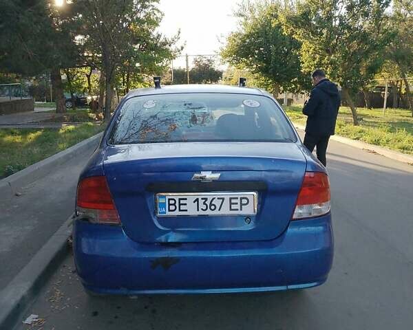 Синій Шевроле Авео, об'ємом двигуна 1.5 л та пробігом 300 тис. км за 921 $, фото 1 на Automoto.ua