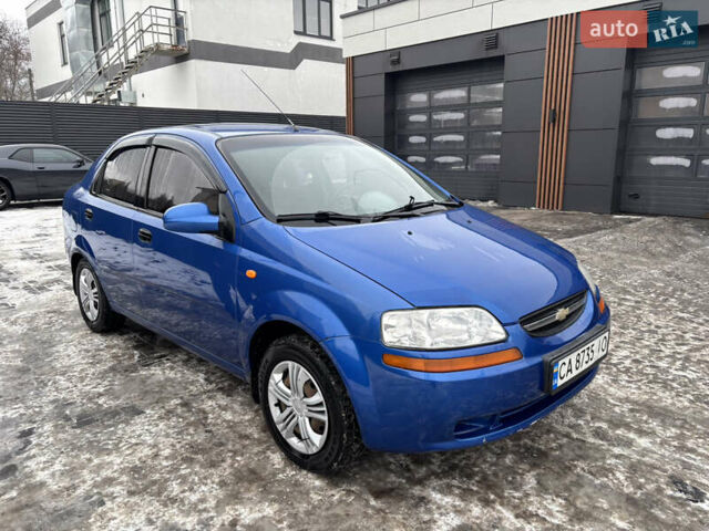 Синій Шевроле Авео, об'ємом двигуна 1.5 л та пробігом 260 тис. км за 3100 $, фото 1 на Automoto.ua