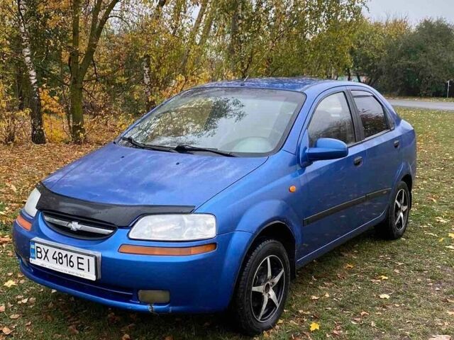 Синий Шевроле Авео, объемом двигателя 1.5 л и пробегом 270 тыс. км за 2300 $, фото 1 на Automoto.ua