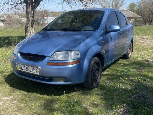 Синій Шевроле Авео, об'ємом двигуна 0 л та пробігом 200 тис. км за 2000 $, фото 1 на Automoto.ua