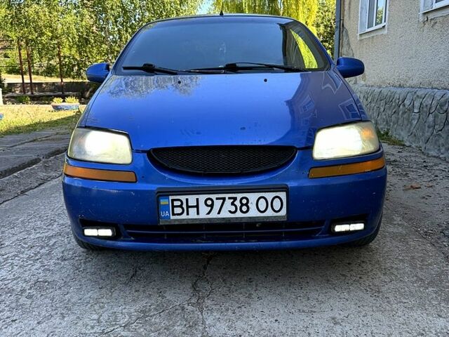Синий Шевроле Авео, объемом двигателя 1.5 л и пробегом 123 тыс. км за 1700 $, фото 1 на Automoto.ua