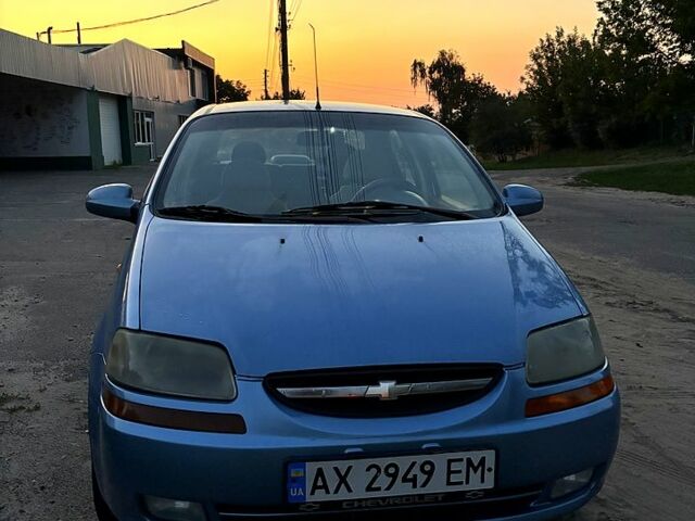 Синий Шевроле Авео, объемом двигателя 1.5 л и пробегом 201 тыс. км за 3500 $, фото 1 на Automoto.ua