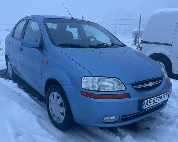 Синій Шевроле Авео, об'ємом двигуна 1.5 л та пробігом 220 тис. км за 2500 $, фото 1 на Automoto.ua