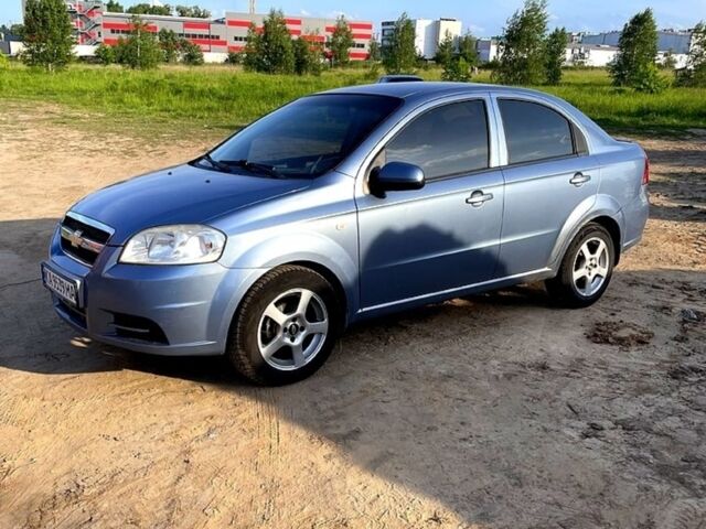 Синій Шевроле Авео, об'ємом двигуна 1.2 л та пробігом 225 тис. км за 2750 $, фото 1 на Automoto.ua
