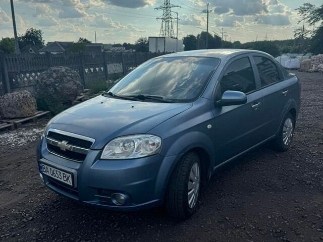 Синій Шевроле Авео, об'ємом двигуна 1.5 л та пробігом 200 тис. км за 3800 $, фото 1 на Automoto.ua