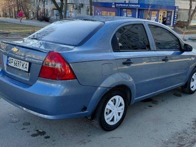 Синий Шевроле Авео, объемом двигателя 1.5 л и пробегом 200 тыс. км за 2500 $, фото 1 на Automoto.ua