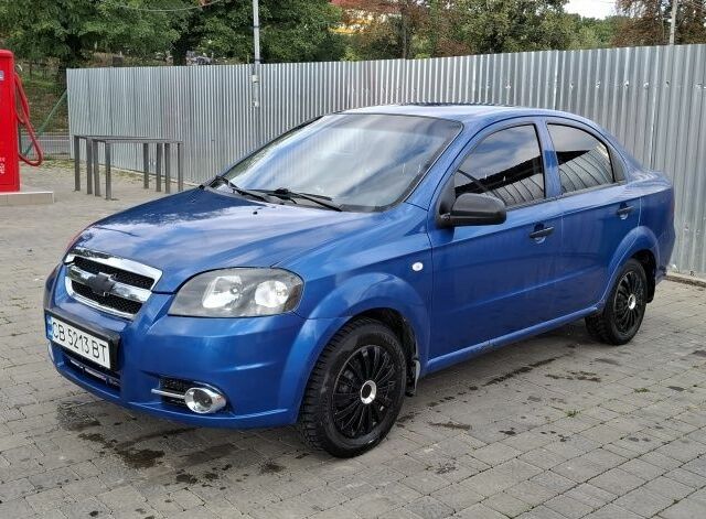 Синій Шевроле Авео, об'ємом двигуна 1.5 л та пробігом 271 тис. км за 3000 $, фото 1 на Automoto.ua