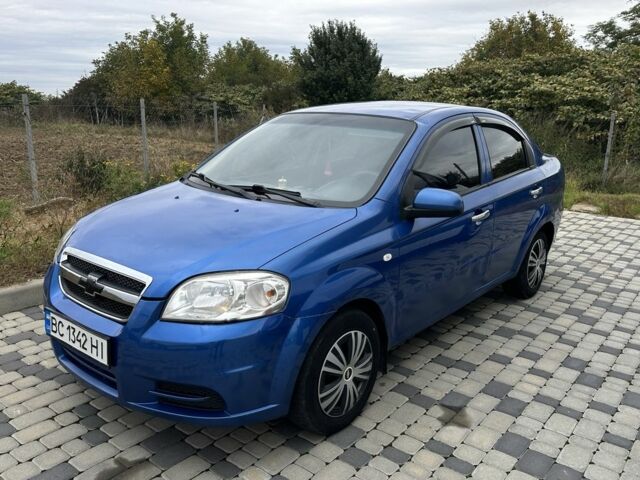 Синий Шевроле Авео, объемом двигателя 1.5 л и пробегом 222 тыс. км за 2800 $, фото 1 на Automoto.ua