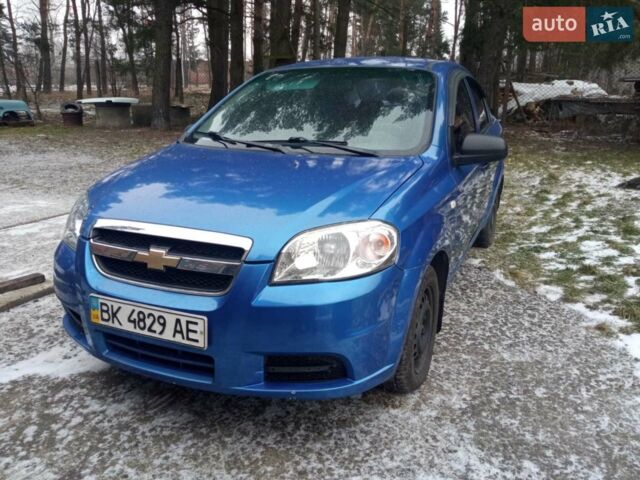 Синий Шевроле Авео, объемом двигателя 1.5 л и пробегом 99 тыс. км за 4350 $, фото 1 на Automoto.ua