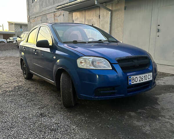 Синий Шевроле Авео, объемом двигателя 1.5 л и пробегом 247 тыс. км за 2650 $, фото 1 на Automoto.ua