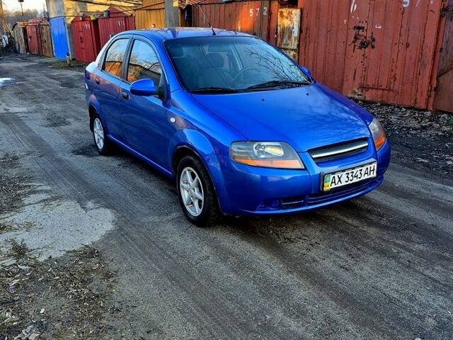 Синий Шевроле Авео, объемом двигателя 1.5 л и пробегом 119 тыс. км за 2450 $, фото 1 на Automoto.ua