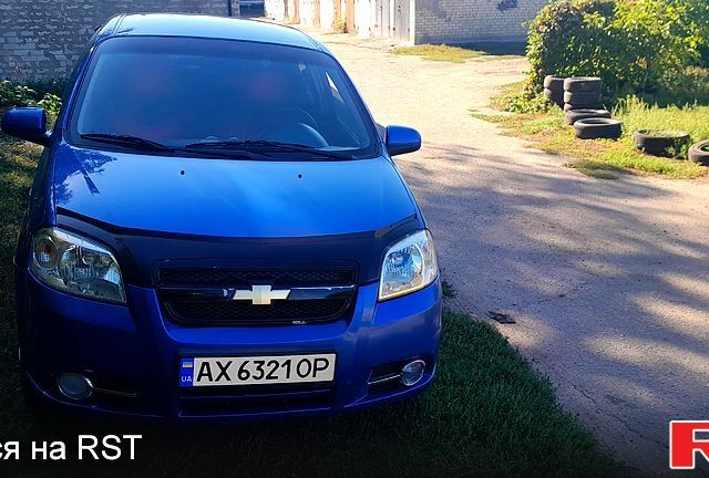 Синій Шевроле Авео, об'ємом двигуна 1.5 л та пробігом 200 тис. км за 4000 $, фото 1 на Automoto.ua