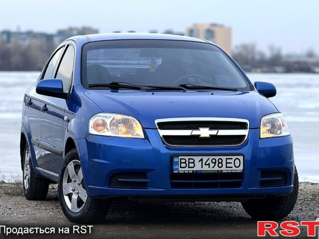 Синий Шевроле Авео, объемом двигателя 1.5 л и пробегом 1350 тыс. км за 4250 $, фото 1 на Automoto.ua