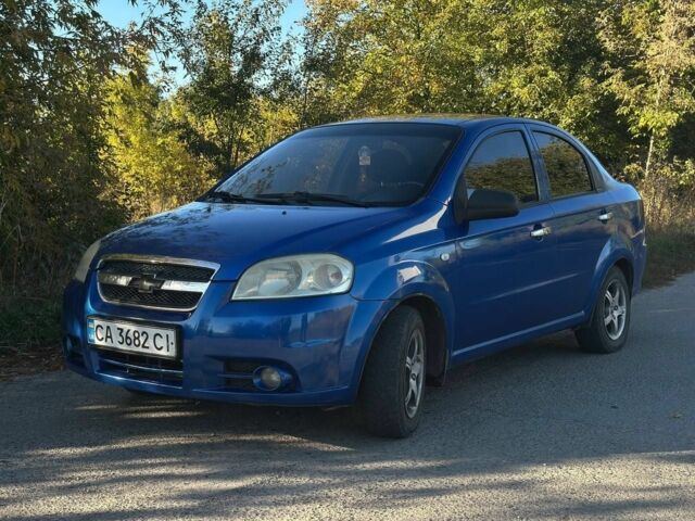 Синий Шевроле Авео, объемом двигателя 1.5 л и пробегом 299 тыс. км за 3513 $, фото 1 на Automoto.ua