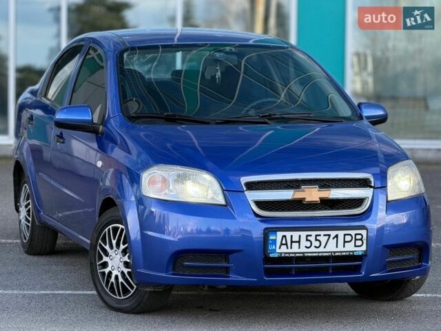 Синий Шевроле Авео, объемом двигателя 1.5 л и пробегом 265 тыс. км за 3950 $, фото 1 на Automoto.ua