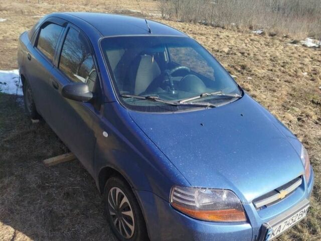 Синий Шевроле Авео, объемом двигателя 1.5 л и пробегом 150 тыс. км за 2300 $, фото 1 на Automoto.ua