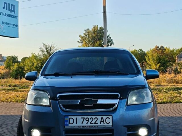 Синий Шевроле Авео, объемом двигателя 1.5 л и пробегом 450 тыс. км за 3300 $, фото 1 на Automoto.ua