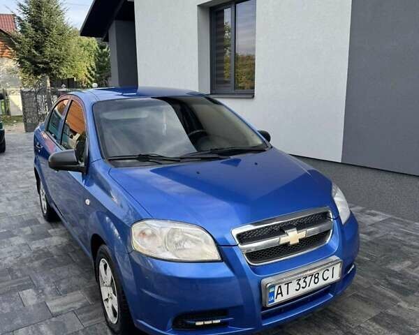 Синий Шевроле Авео, объемом двигателя 1.5 л и пробегом 178 тыс. км за 2800 $, фото 1 на Automoto.ua