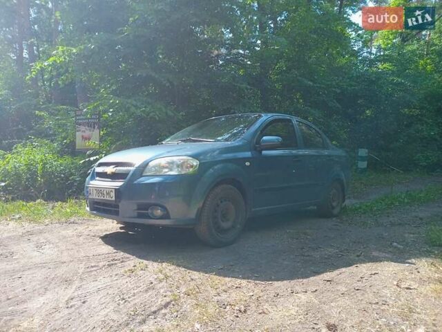 Синий Шевроле Авео, объемом двигателя 1.5 л и пробегом 290 тыс. км за 3150 $, фото 1 на Automoto.ua