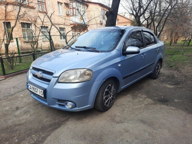 Синий Шевроле Авео, объемом двигателя 1.6 л и пробегом 250 тыс. км за 3300 $, фото 1 на Automoto.ua