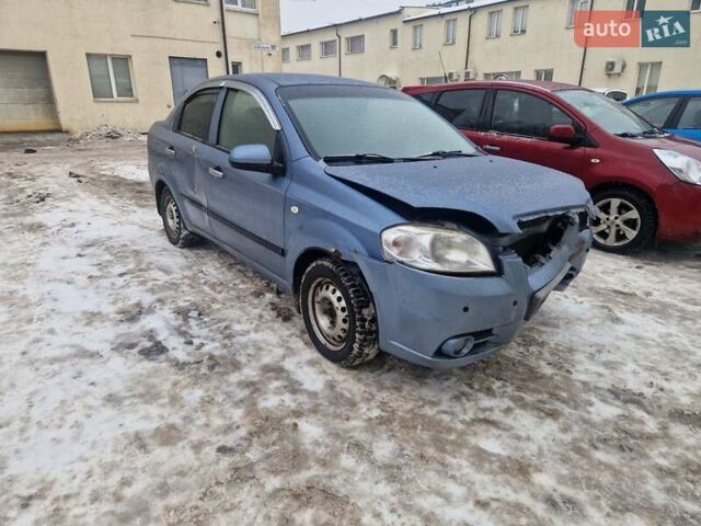 Синій Шевроле Авео, об'ємом двигуна 1.5 л та пробігом 230 тис. км за 1600 $, фото 1 на Automoto.ua