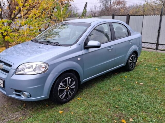 Синий Шевроле Авео, объемом двигателя 1.6 л и пробегом 312 тыс. км за 1999 $, фото 1 на Automoto.ua