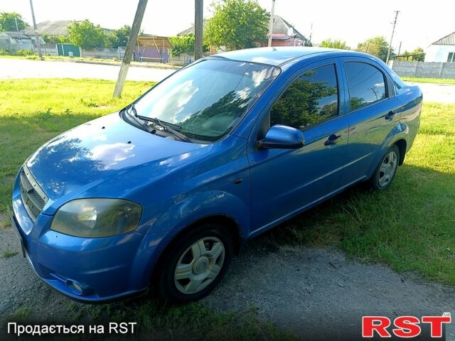 Синий Шевроле Авео, объемом двигателя 1.5 л и пробегом 180 тыс. км за 4000 $, фото 1 на Automoto.ua