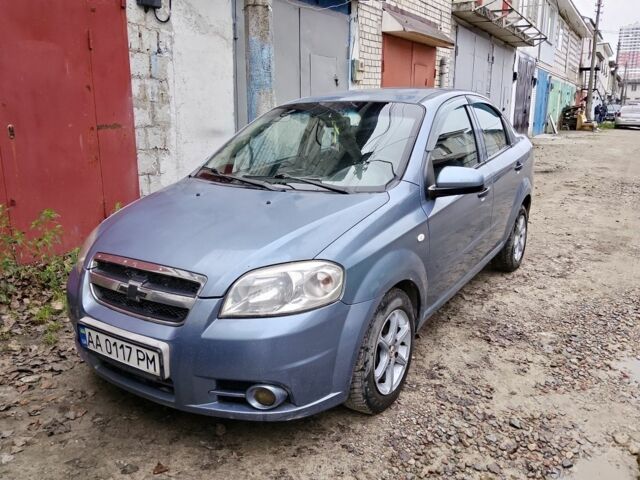 Синий Шевроле Авео, объемом двигателя 1.5 л и пробегом 501 тыс. км за 2300 $, фото 1 на Automoto.ua